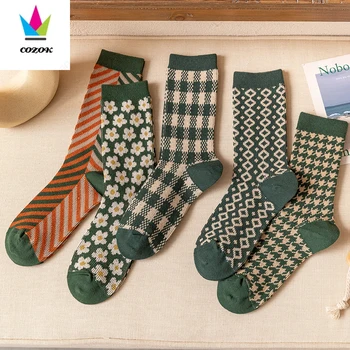 Чорапи със средна дължина, Женски Зелени Ретро Малки Цветя Чидори В японски стил Kawaii Ins Прилив на Есенни и зимни Топли памучни Чорапи